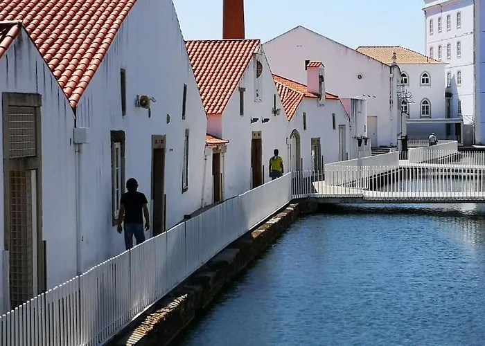 Casa Da Ruiva Tatil Evi Serra